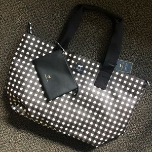 Large Tote with pouch